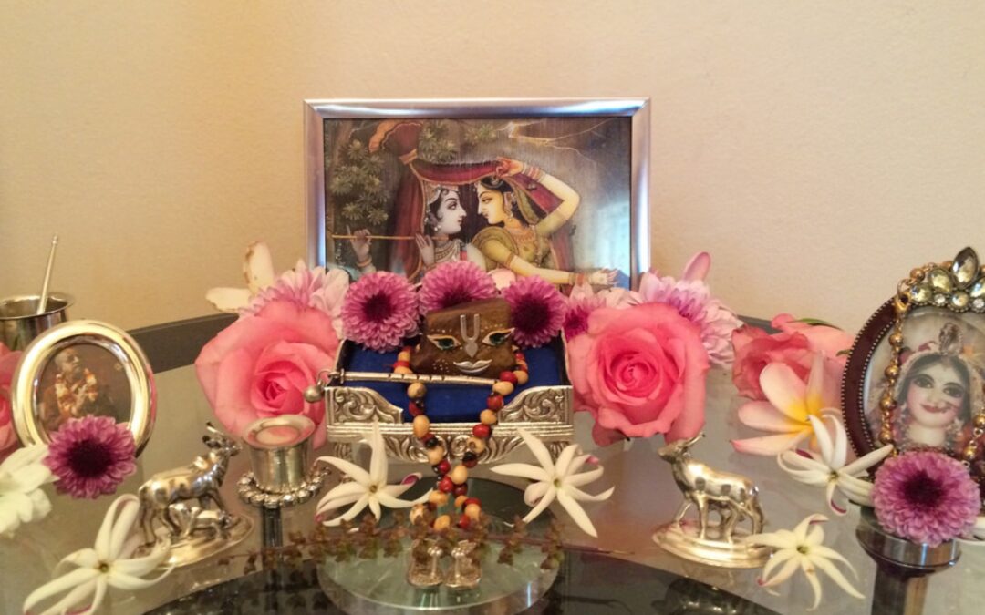 Glorious devotees