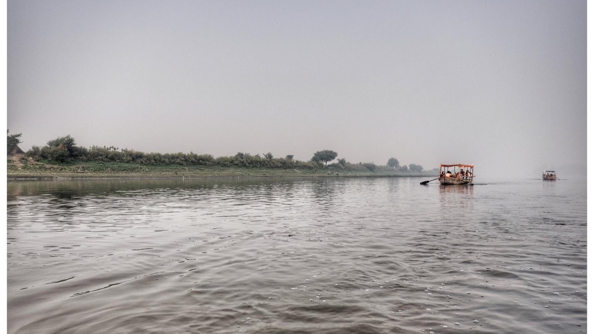 Yamuna boat