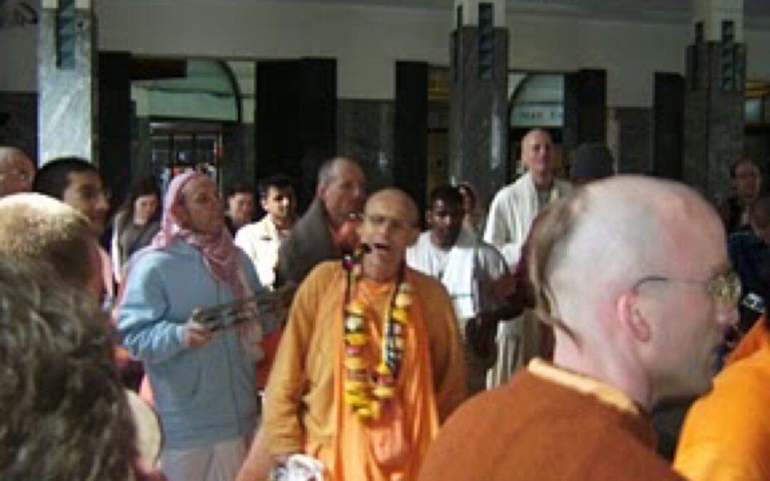 The mayavadi’s service