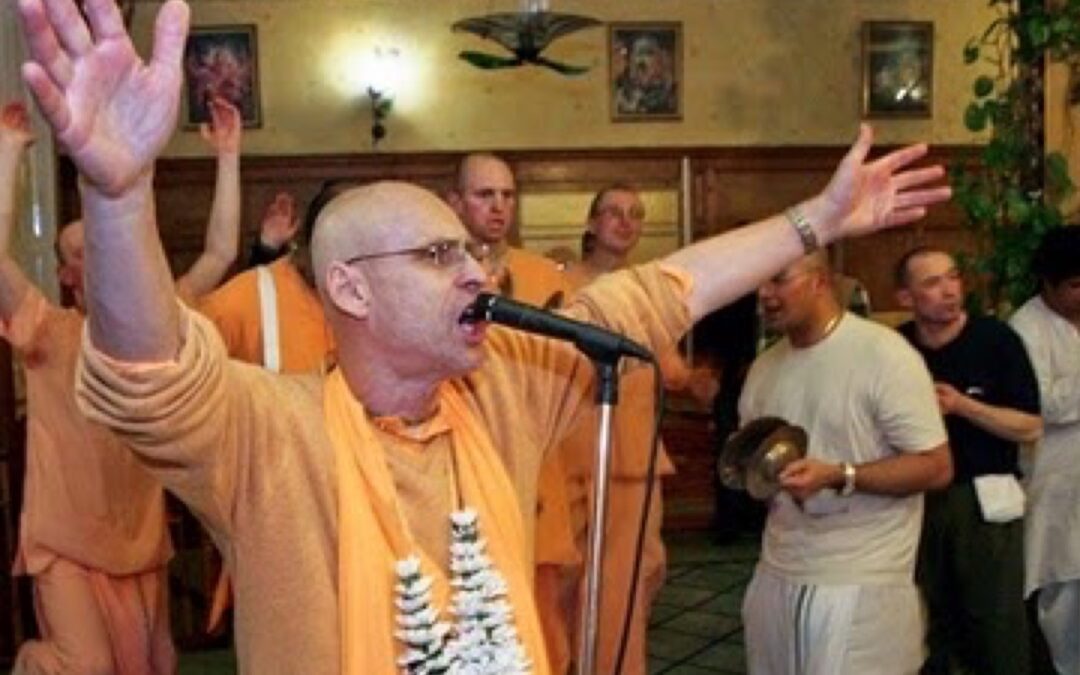 We Must Always Glorify Krishna!