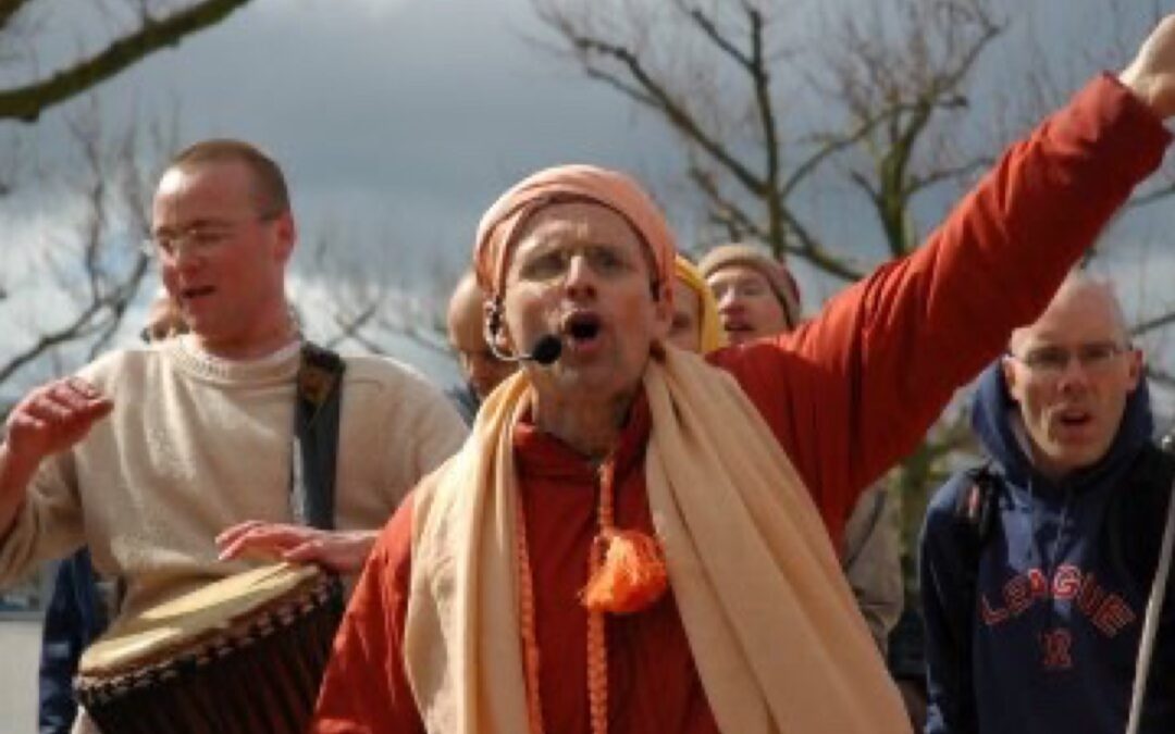 Inspiring the devotees
