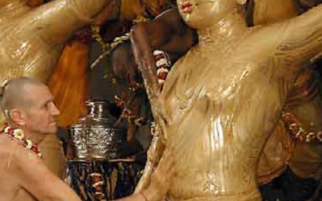 The casting of the Panca Tattva